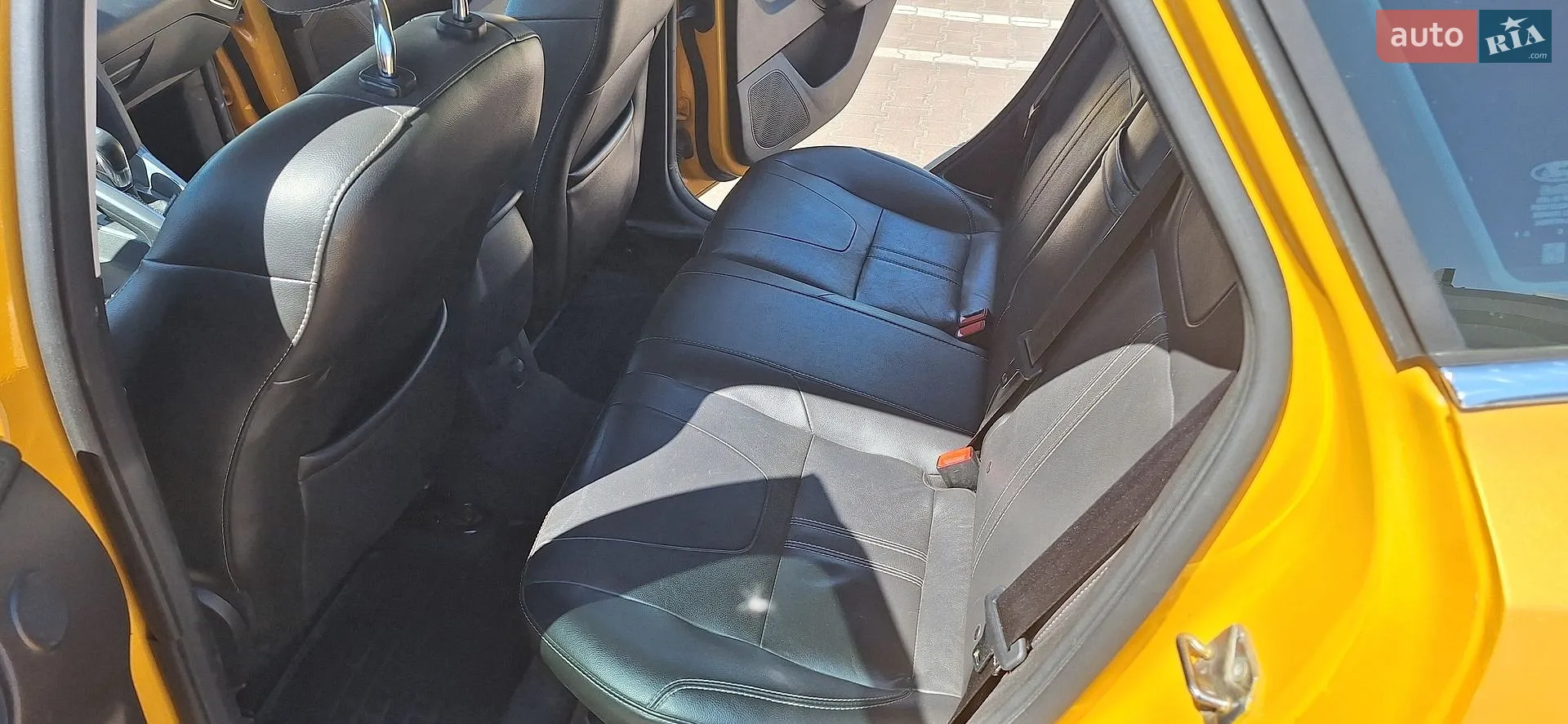 2012 Ford Focus - мініатюра 13