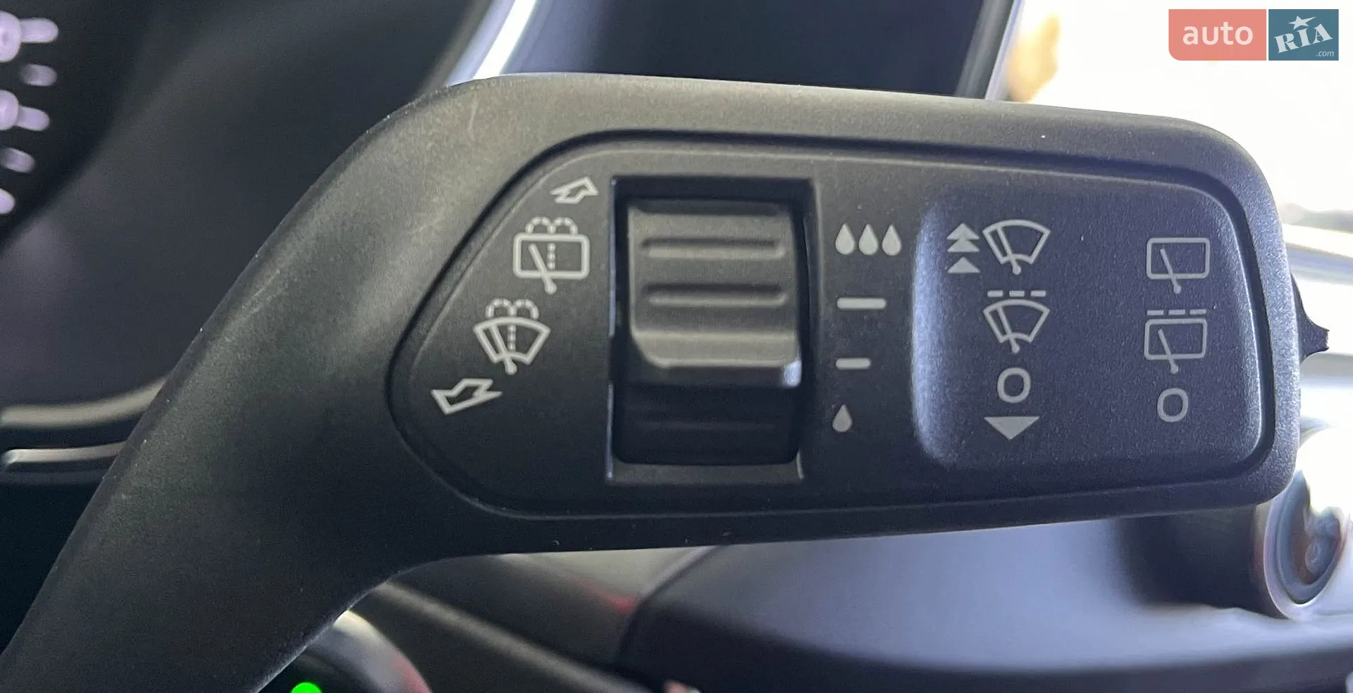 2018 Ford Focus - мініатюра 18