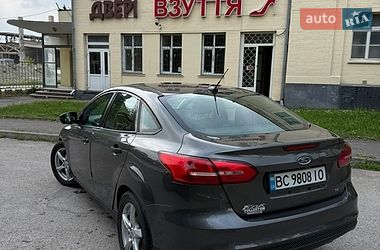 Седан Ford Focus 2015 в Львове фото 6 Седан Ford Focus 2015 в Львове