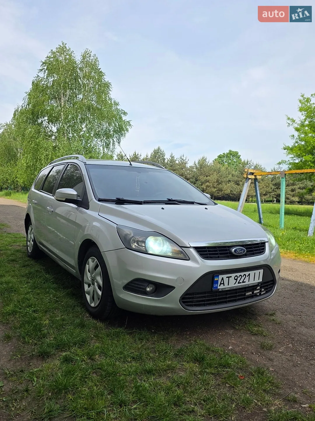 2010 Ford Focus - мініатюра 18