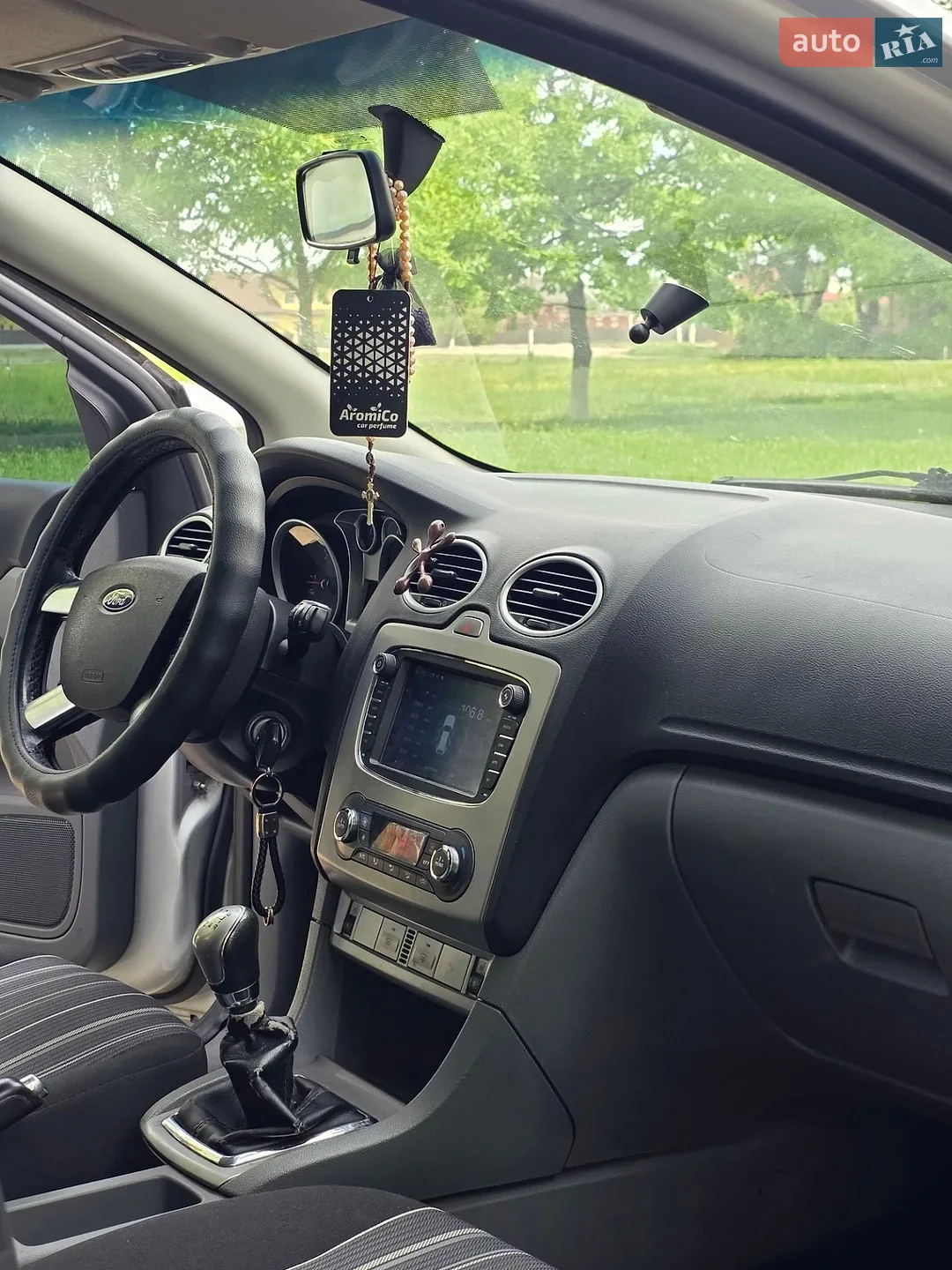 2010 Ford Focus - мініатюра 22