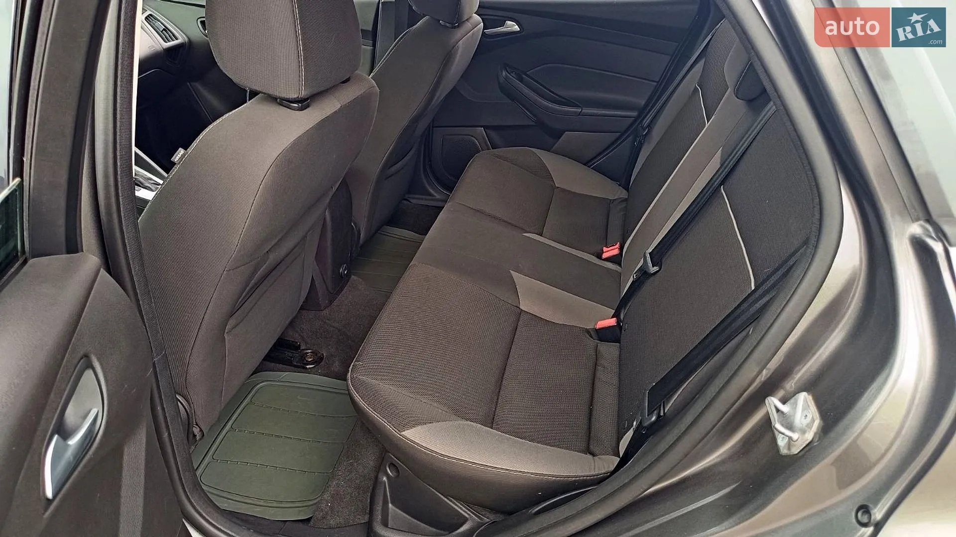 2013 Ford Focus - мініатюра 11