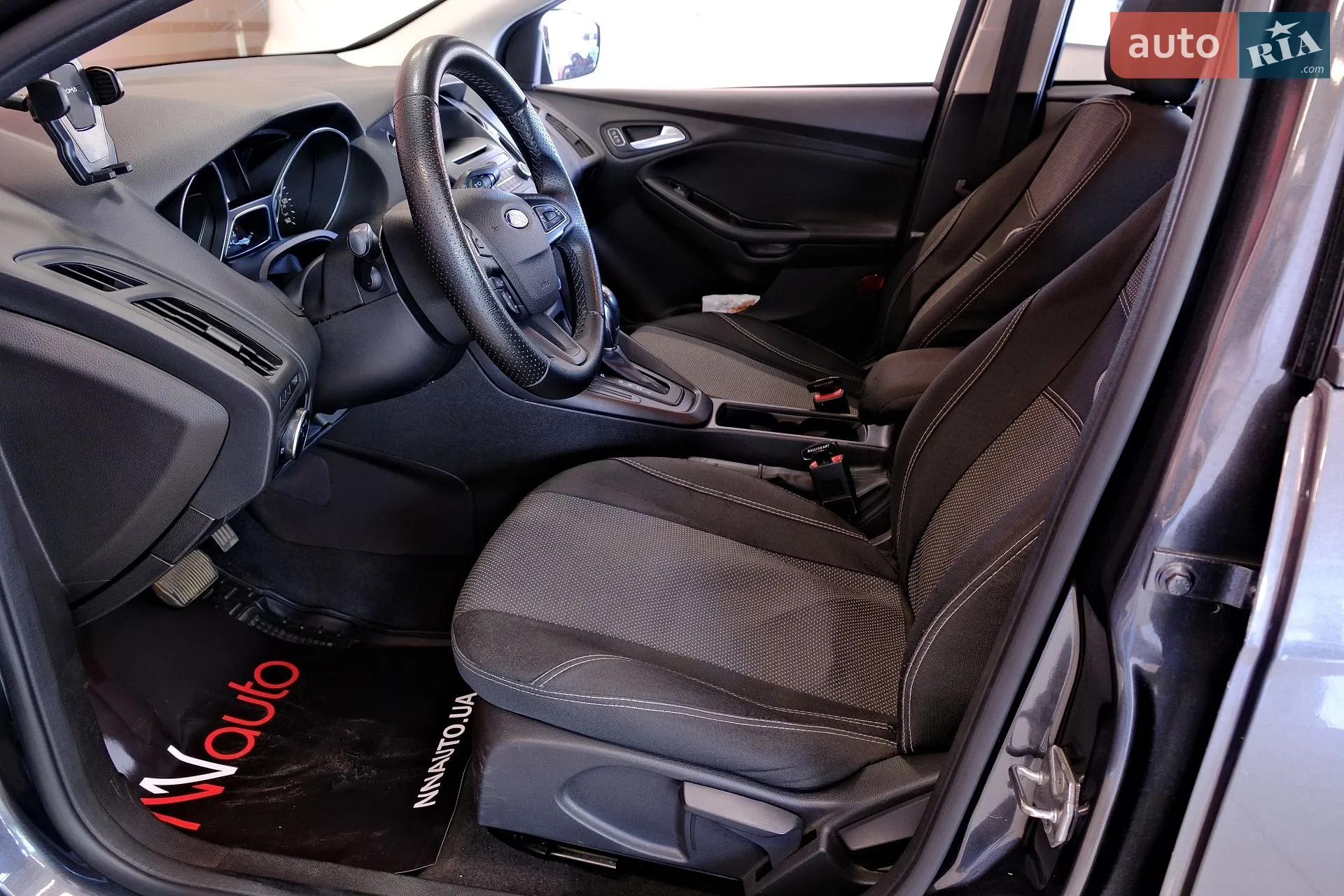 2016 Ford Focus - мініатюра 22