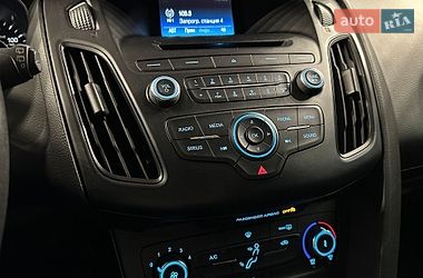 Хэтчбек Ford Focus 2017 в Одессе