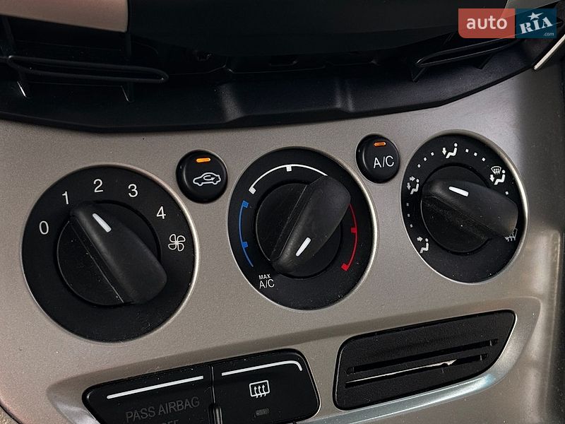 Седан Ford Focus 2014 в Білогородці фото 20 Седан Ford Focus 2014 в Білогородці