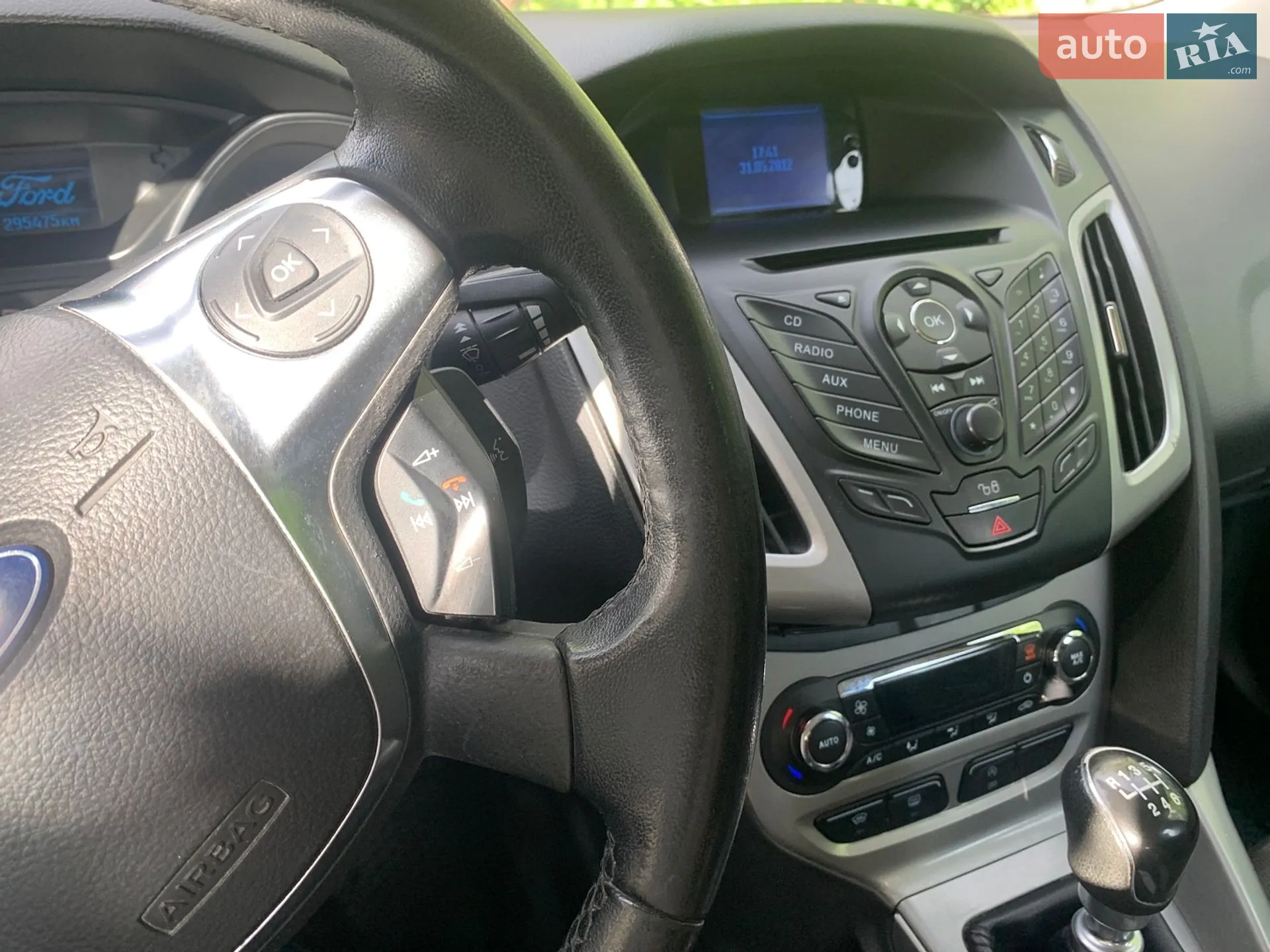 2012 Ford Focus - мініатюра 12