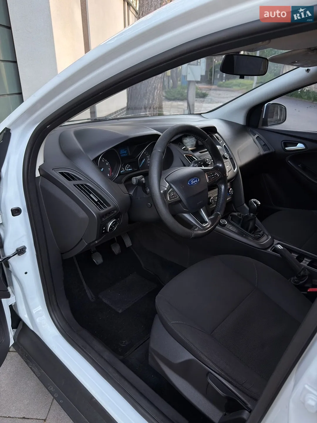 2016 Ford Focus - мініатюра 11