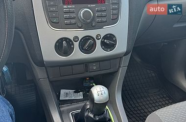Седан Ford Focus 2007 в Ужгороде