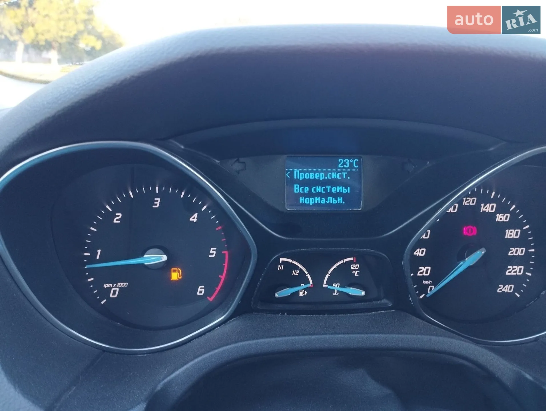 2011 Ford Focus - мініатюра 9