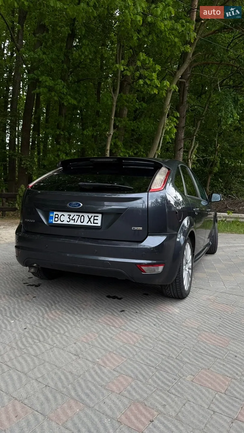 2010 Ford Focus - мініатюра 6