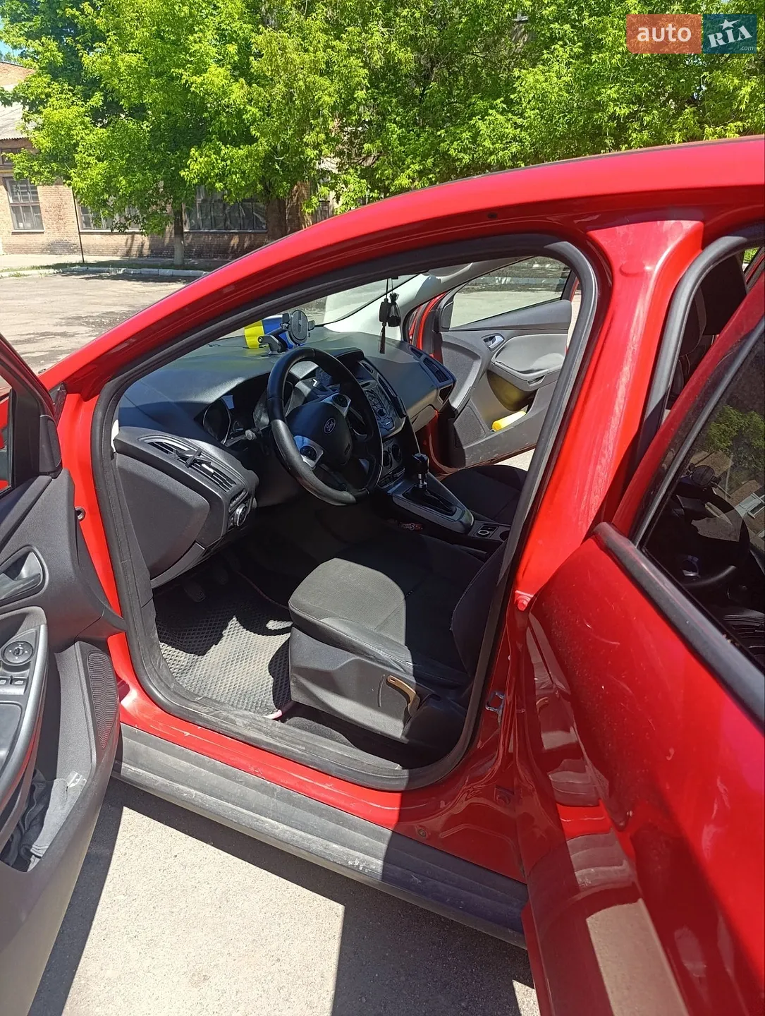 2011 Ford Focus - мініатюра 2