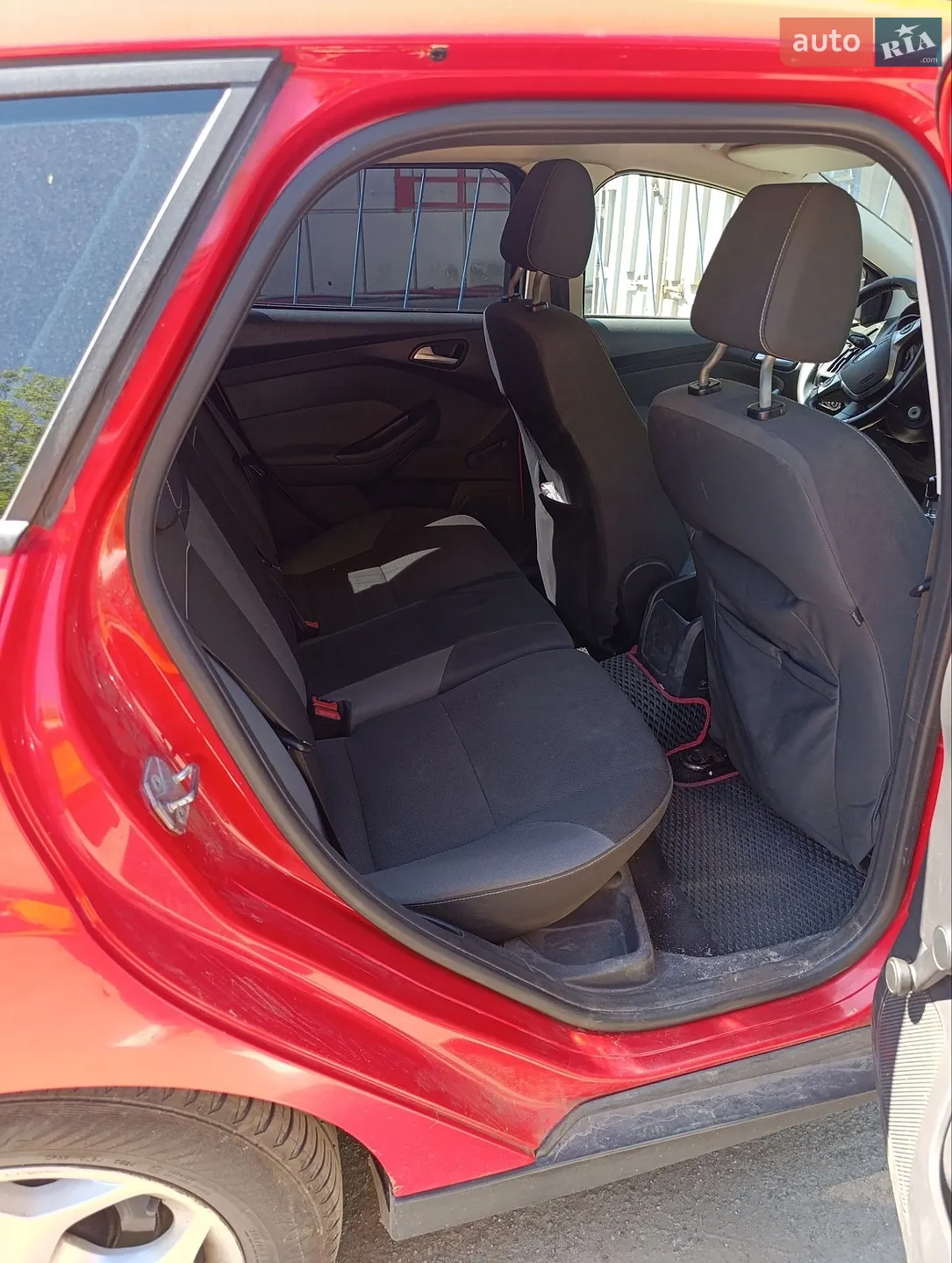 2011 Ford Focus - мініатюра 8