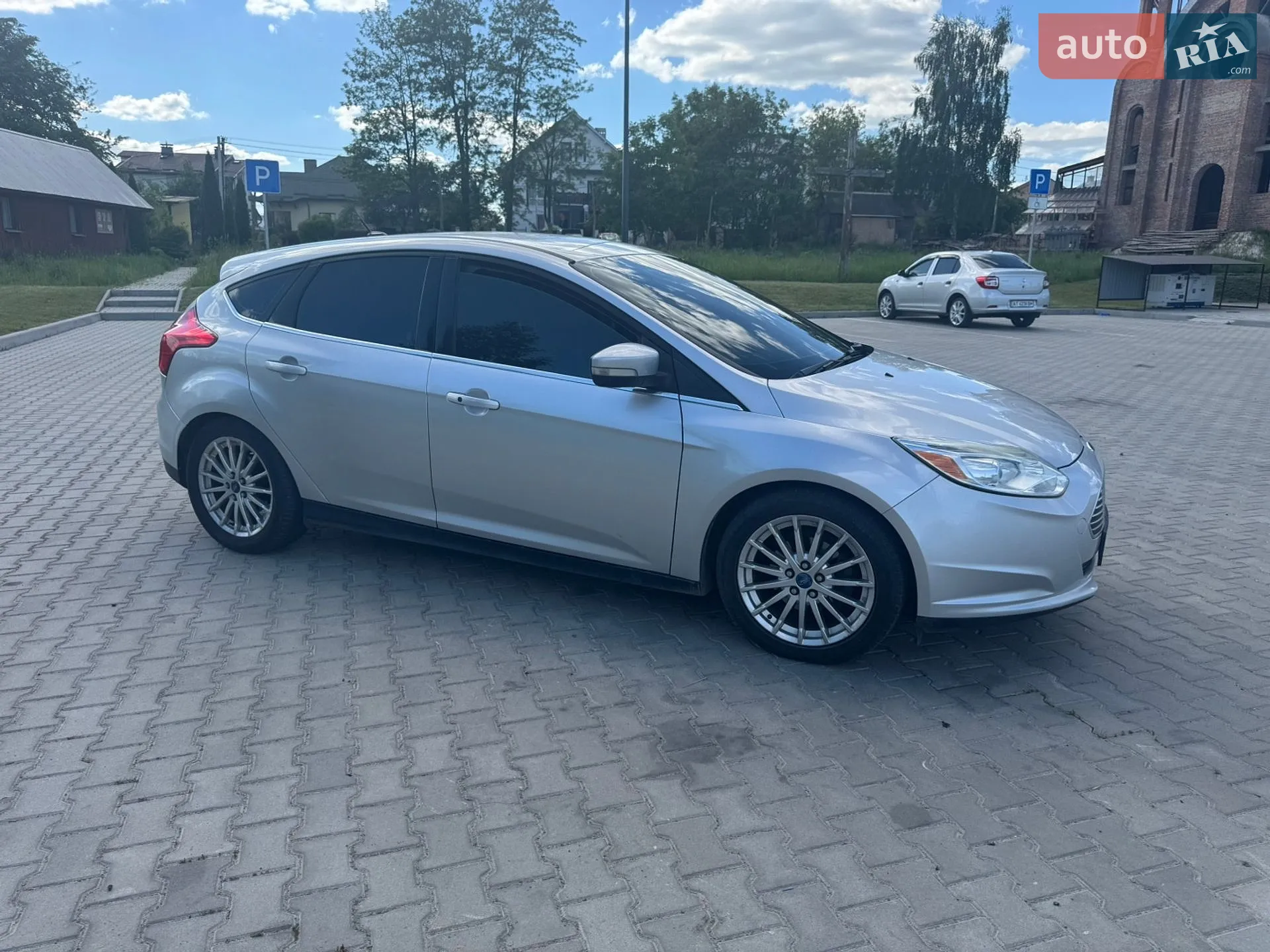 2011 Ford Focus - мініатюра 9