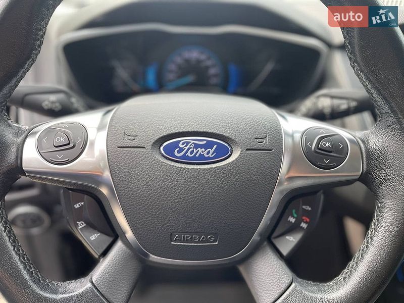 Хетчбек Ford Focus 2018 в Чернівцях