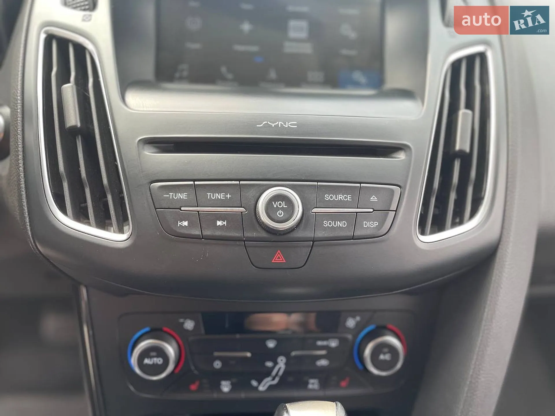 2018 Ford Focus - мініатюра 43