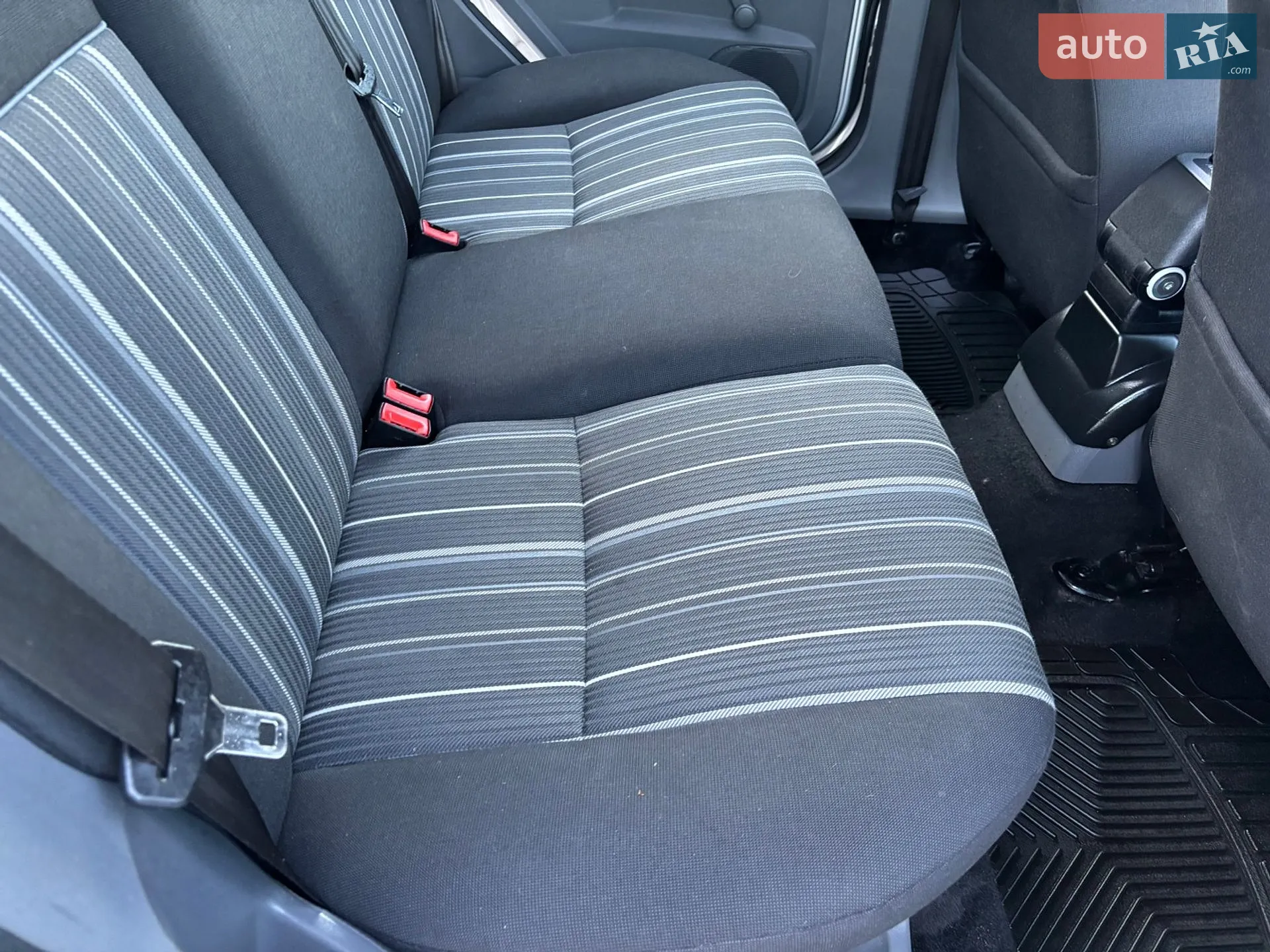2010 Ford Focus - мініатюра 30