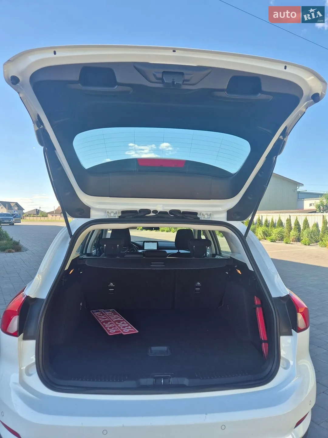 2019 Ford Focus - мініатюра 17