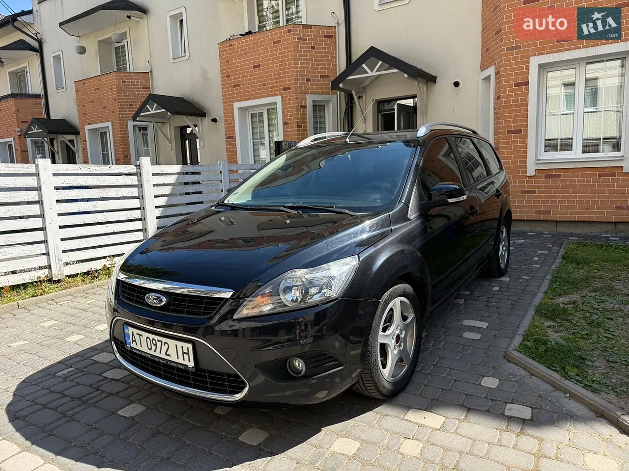 2010 Ford Focus - мініатюра 8