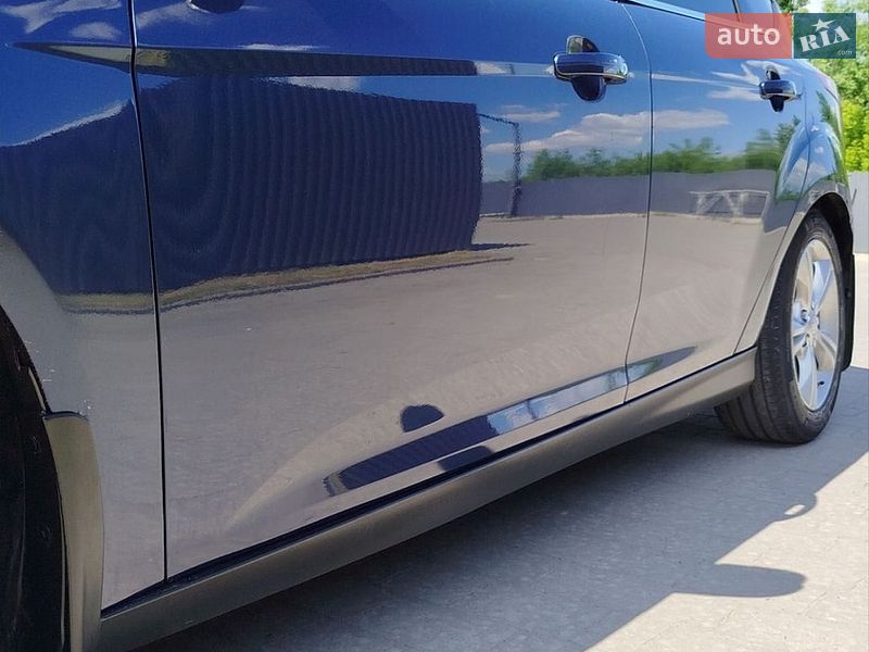 Хэтчбек Ford Focus 2013 в Ивано-Франковске