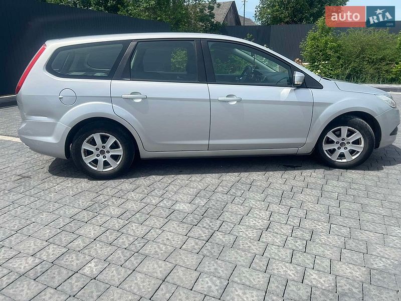 Універсал Ford Focus 2009 в Самборі