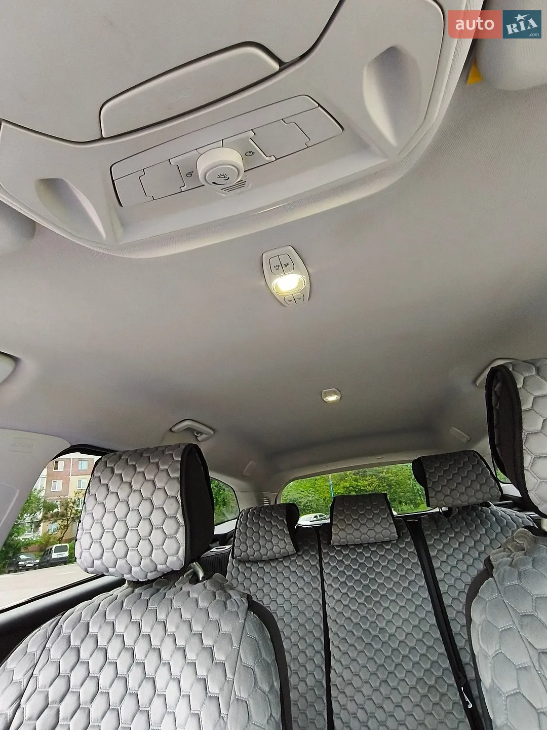 2012 Ford Focus - мініатюра 21