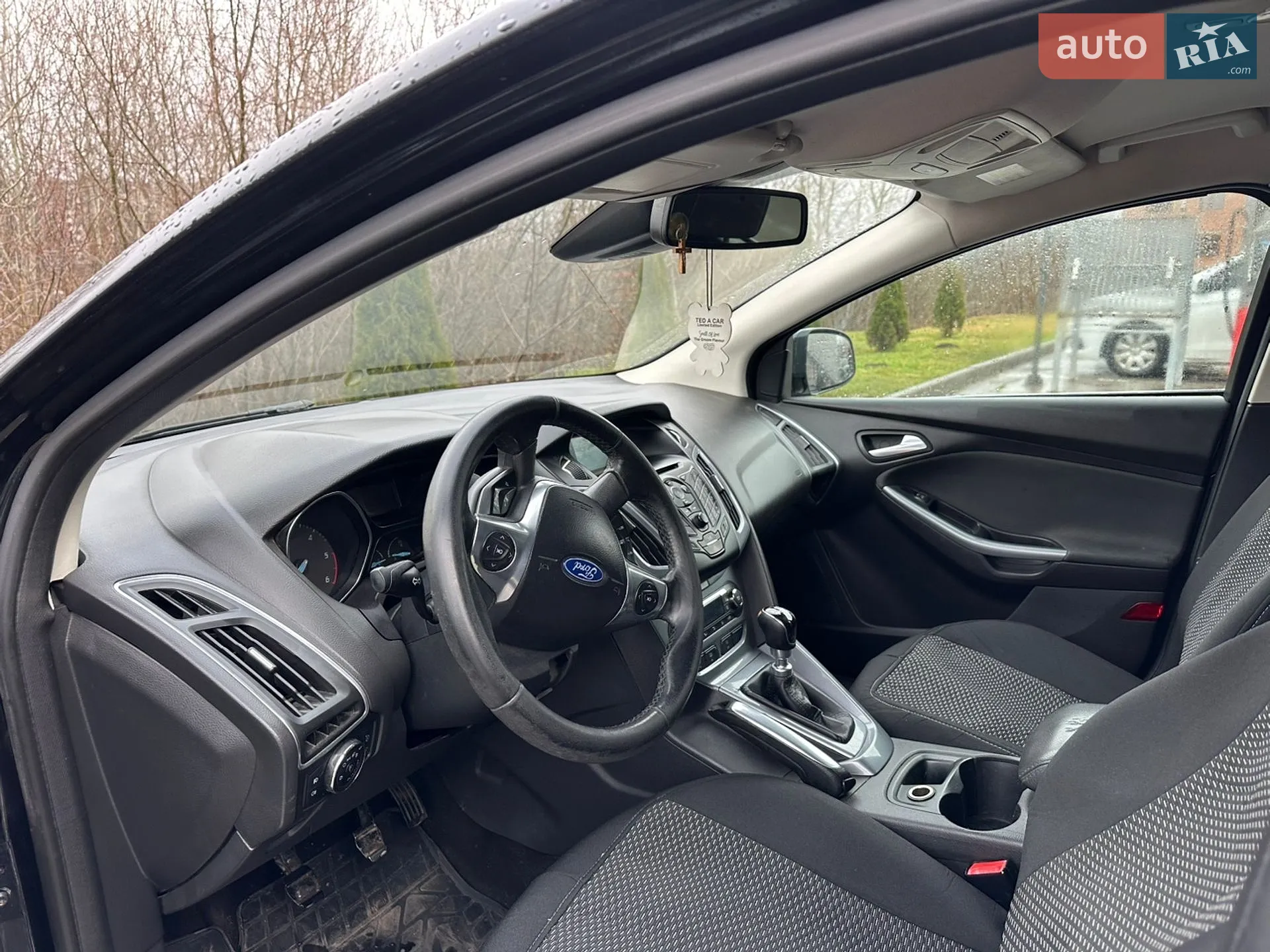 2011 Ford Focus - мініатюра 9