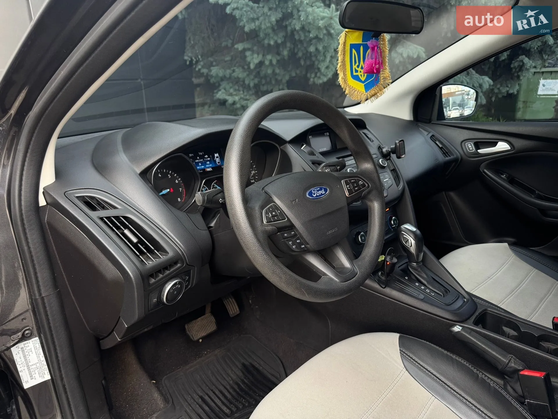 2016 Ford Focus - мініатюра 17