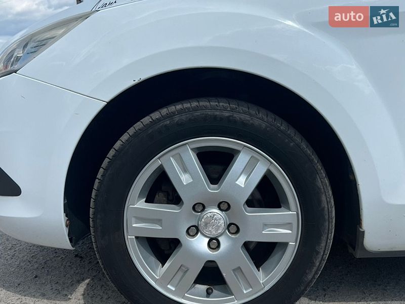 Универсал Ford Focus 2008 в Звягеле