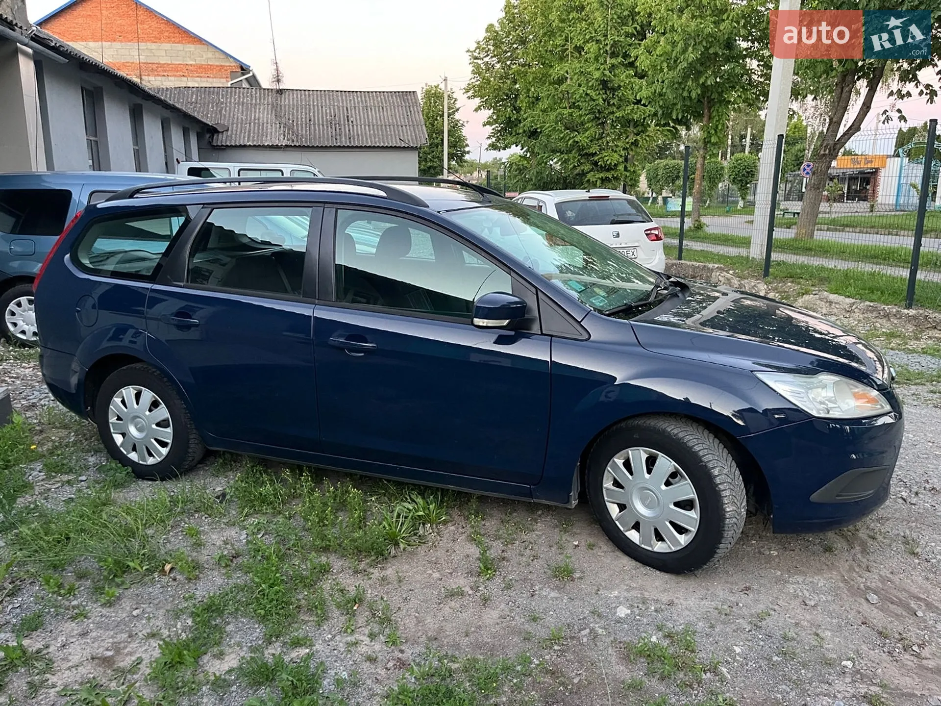 2010 Ford Focus - мініатюра 6