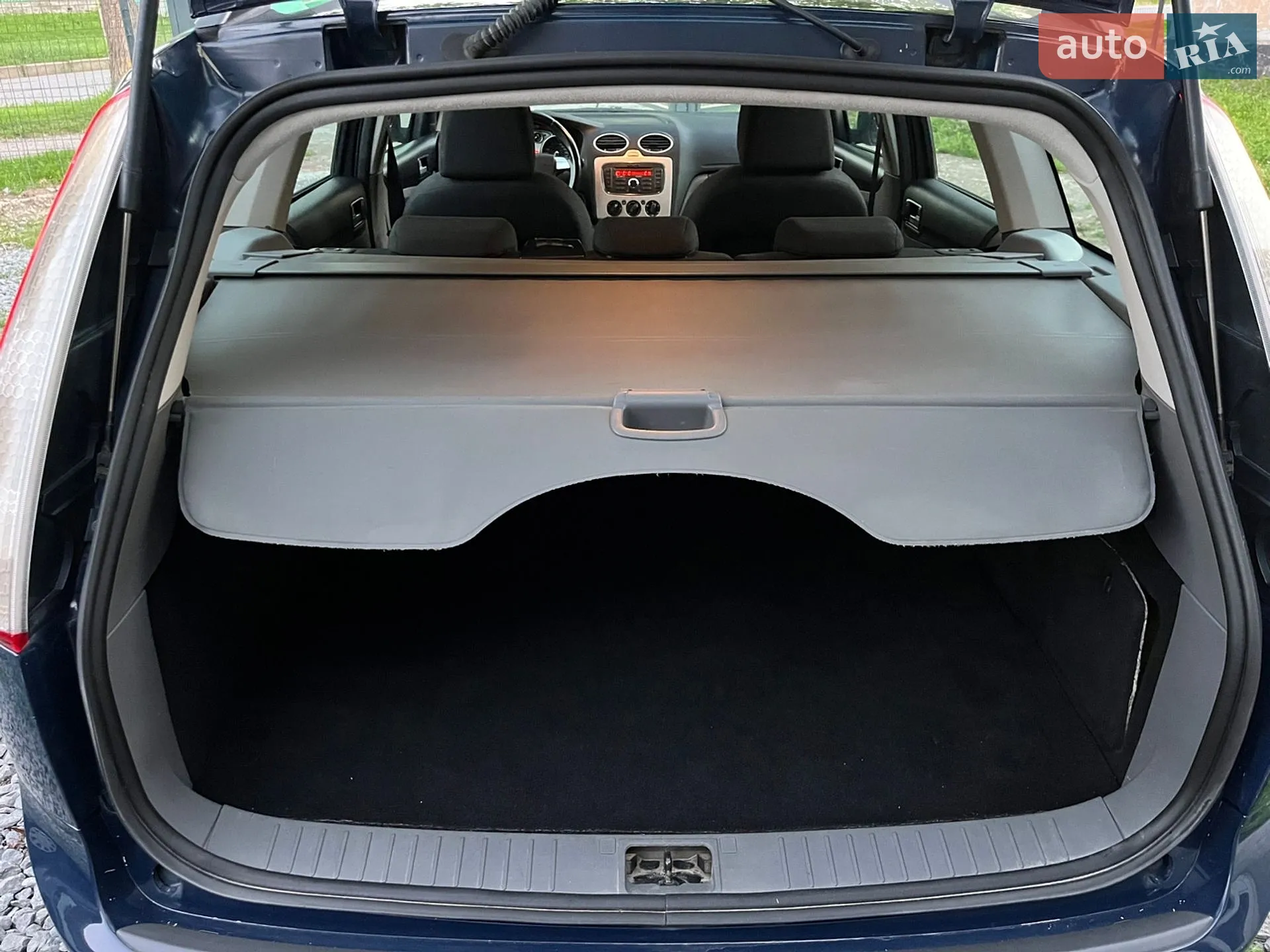 2010 Ford Focus - мініатюра 38