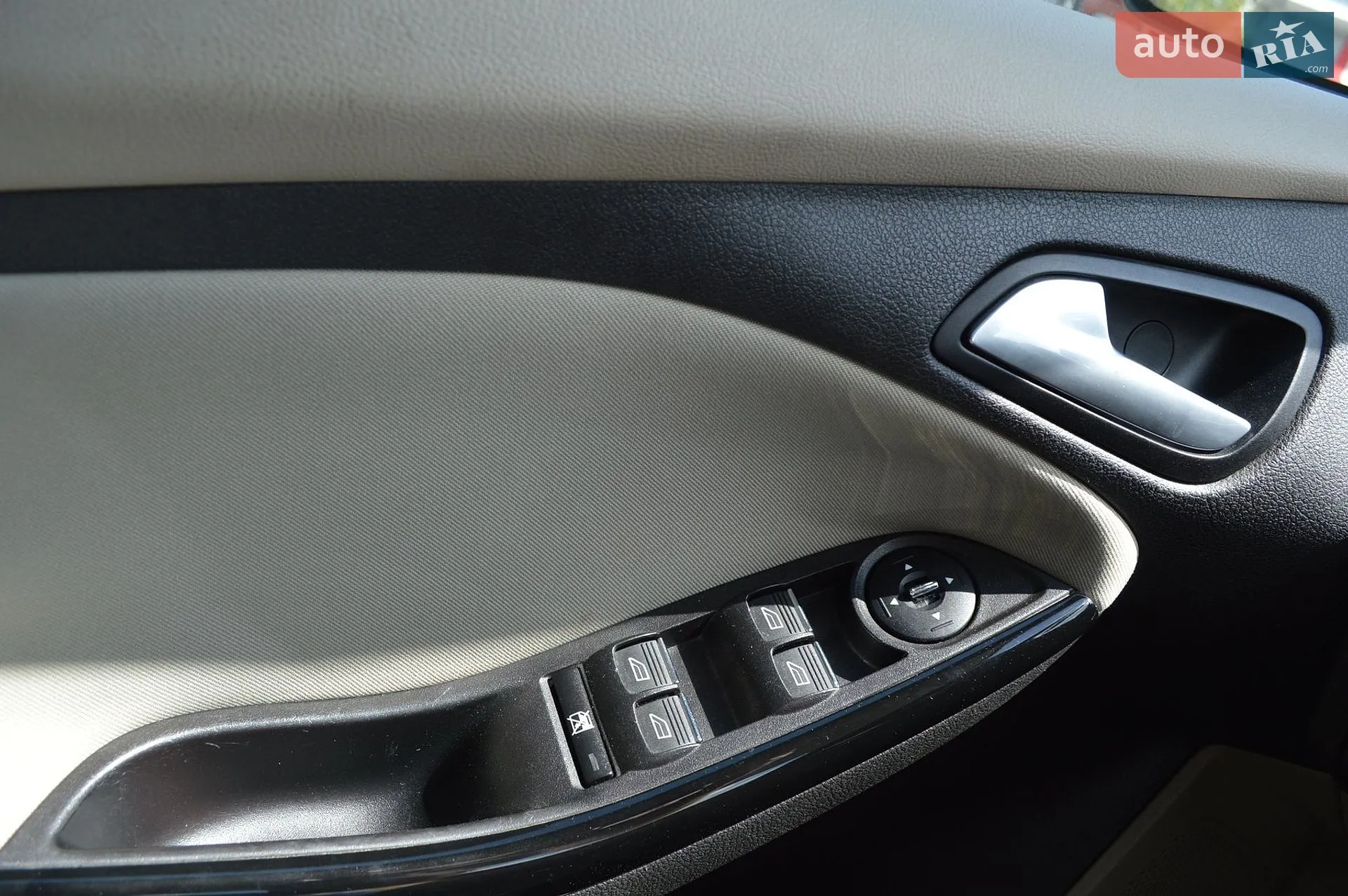 2013 Ford Focus - мініатюра 35