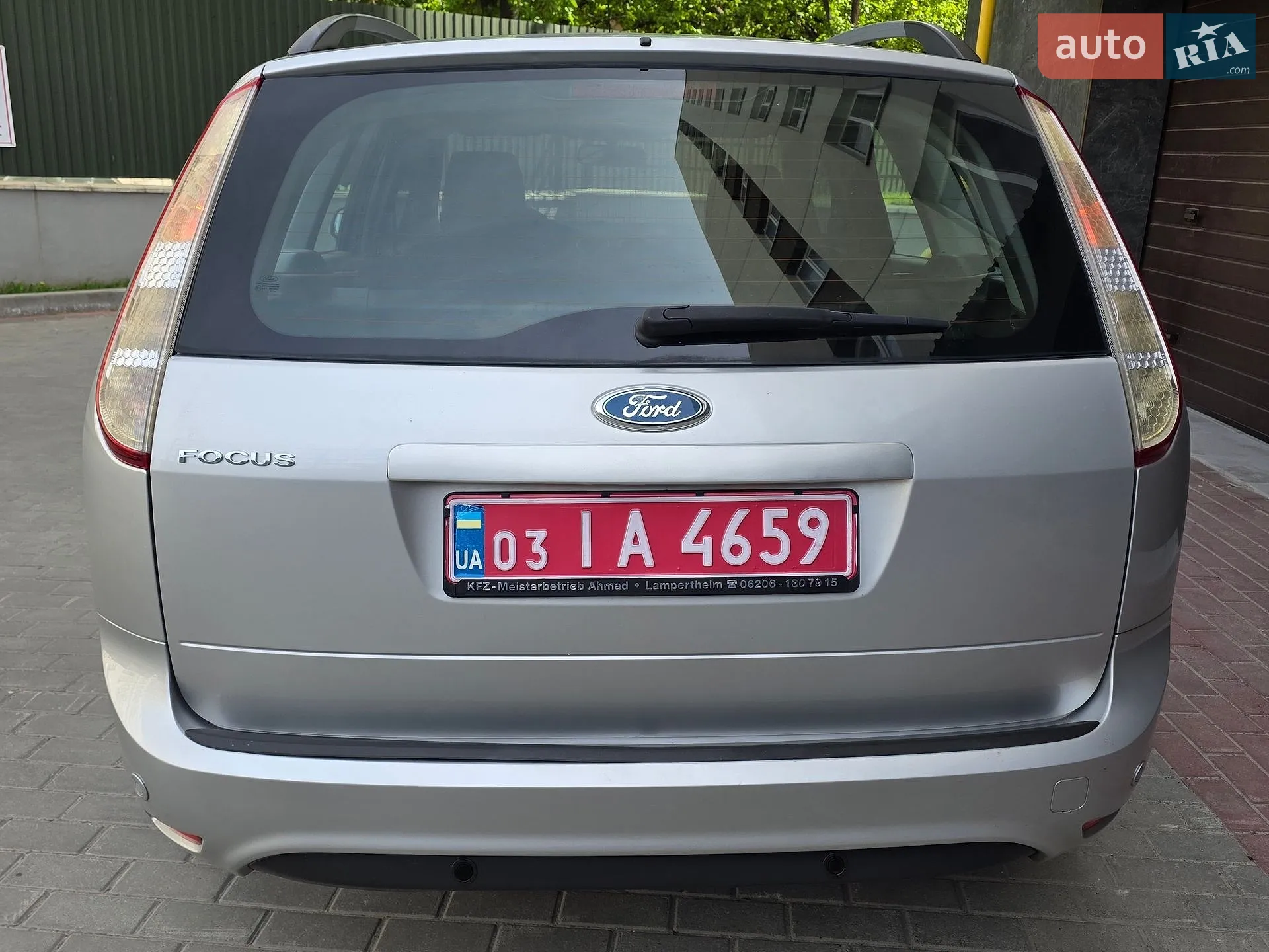 2010 Ford Focus - мініатюра 9