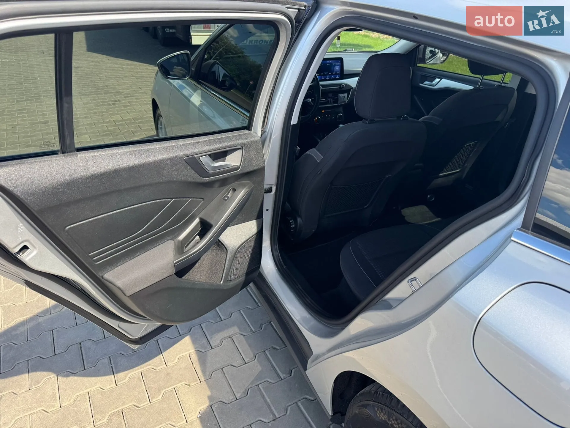 2018 Ford Focus - мініатюра 19