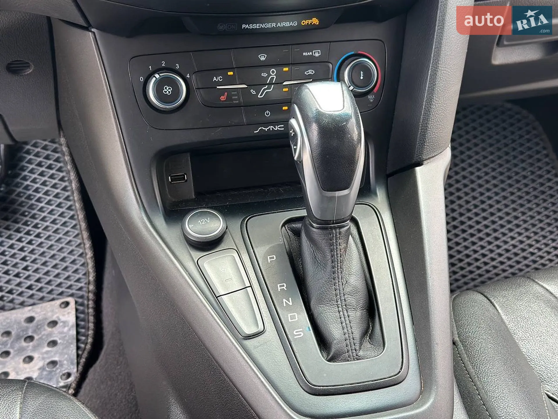2015 Ford Focus - мініатюра 20
