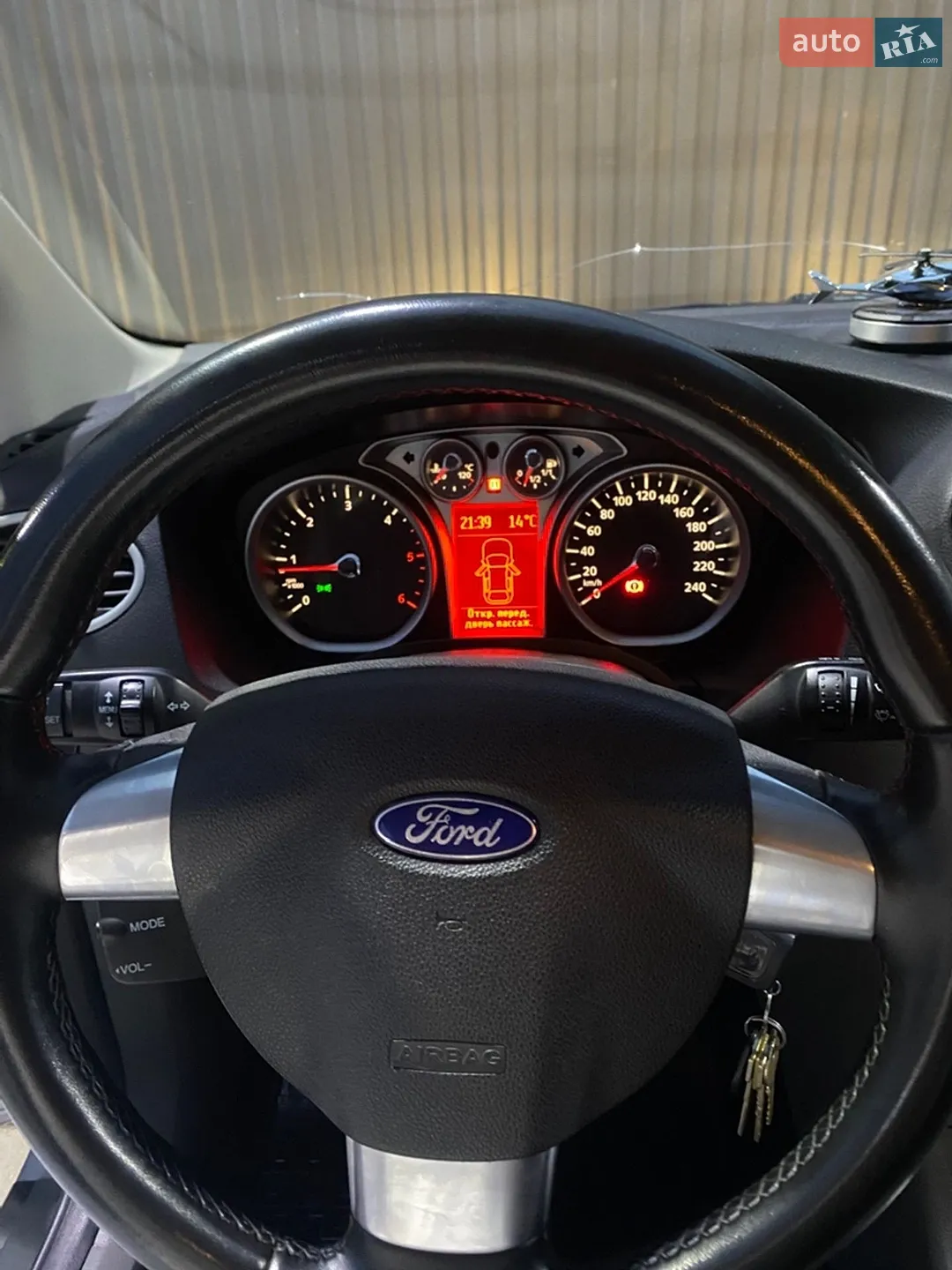 2010 Ford Focus - мініатюра 15