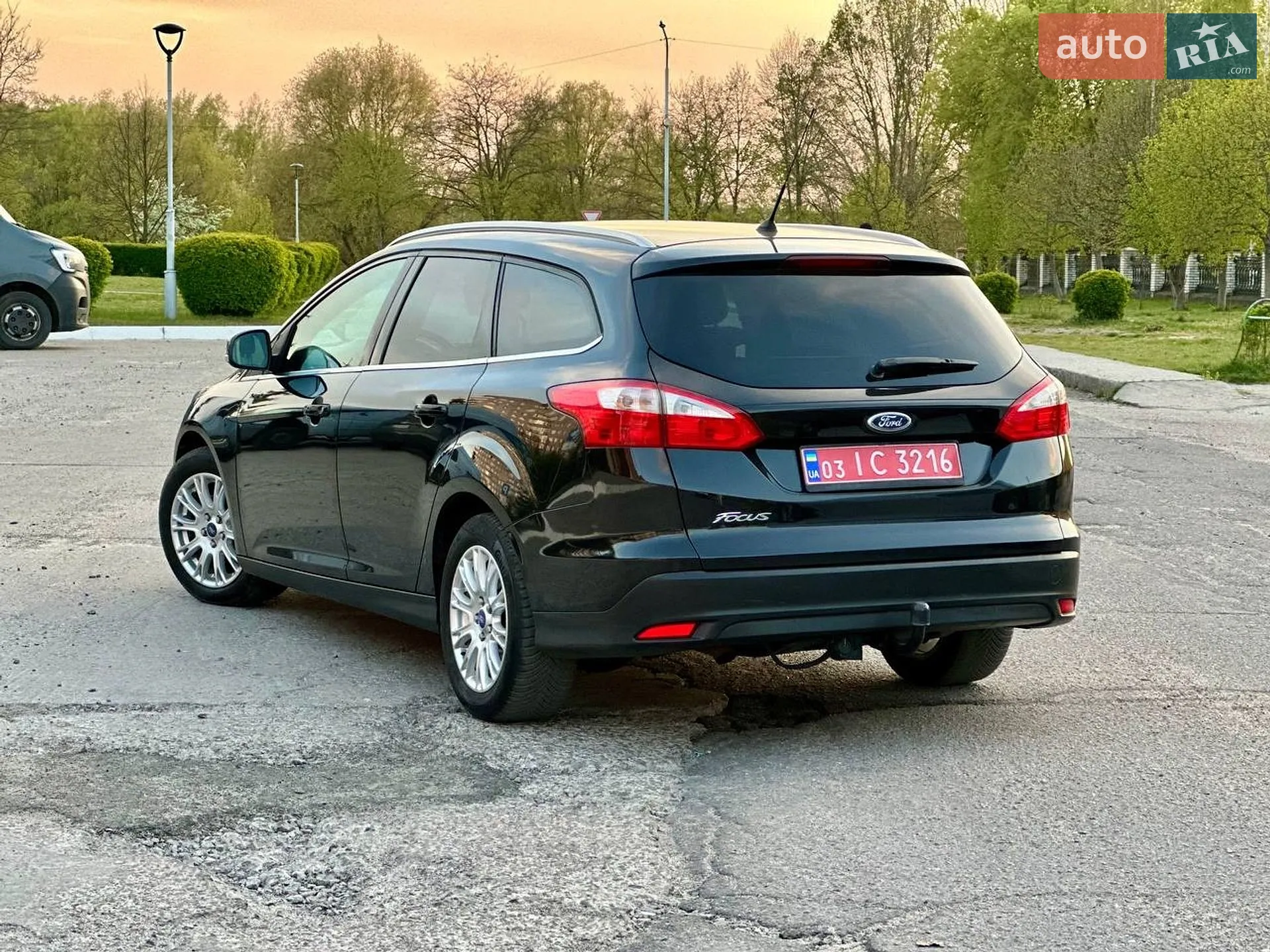 2011 Ford Focus - мініатюра 12