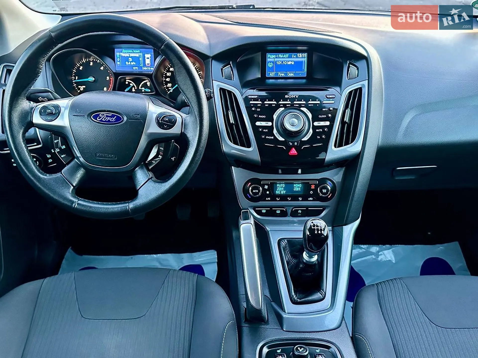 2011 Ford Focus - мініатюра 20