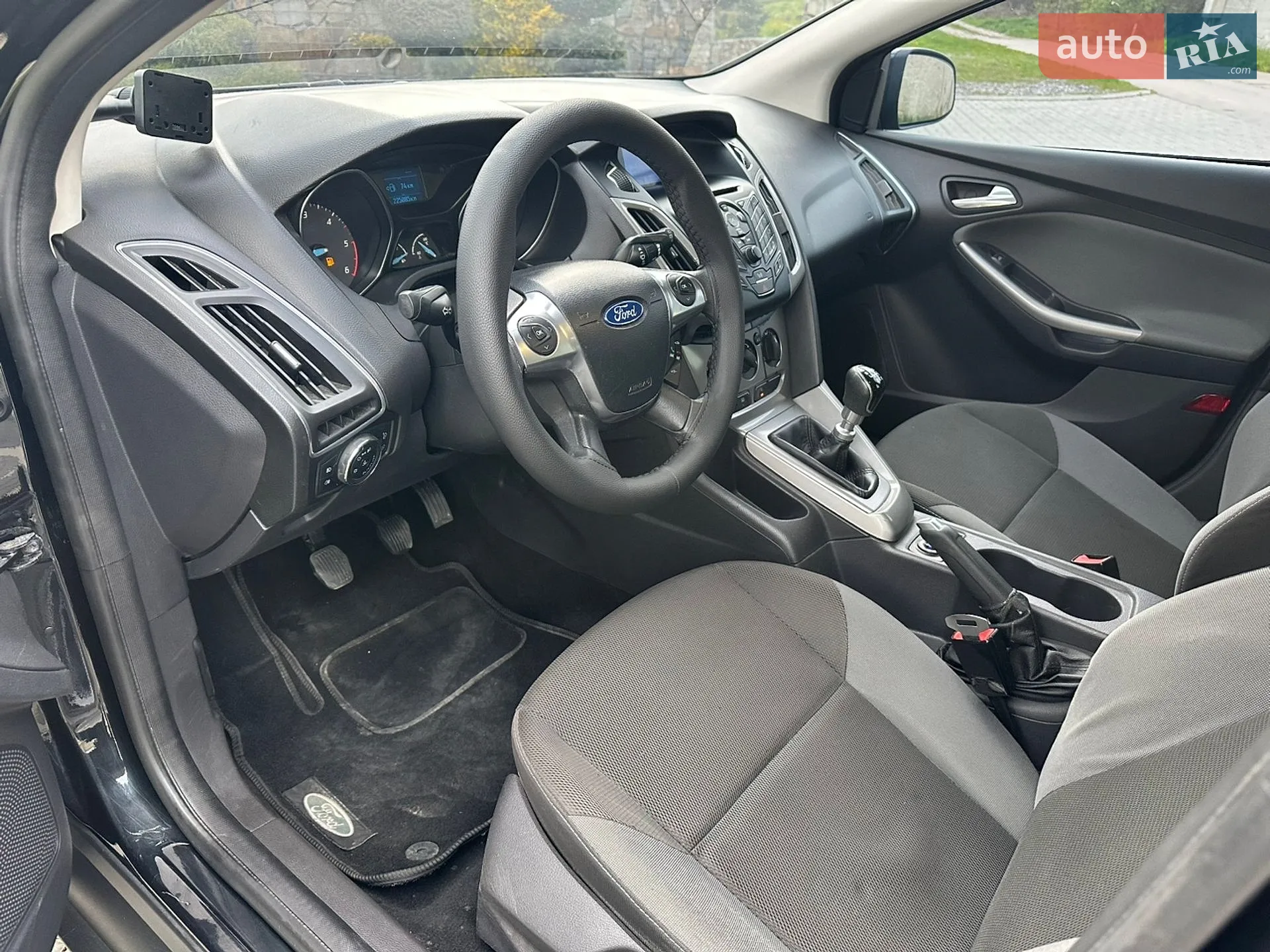 2011 Ford Focus - мініатюра 23