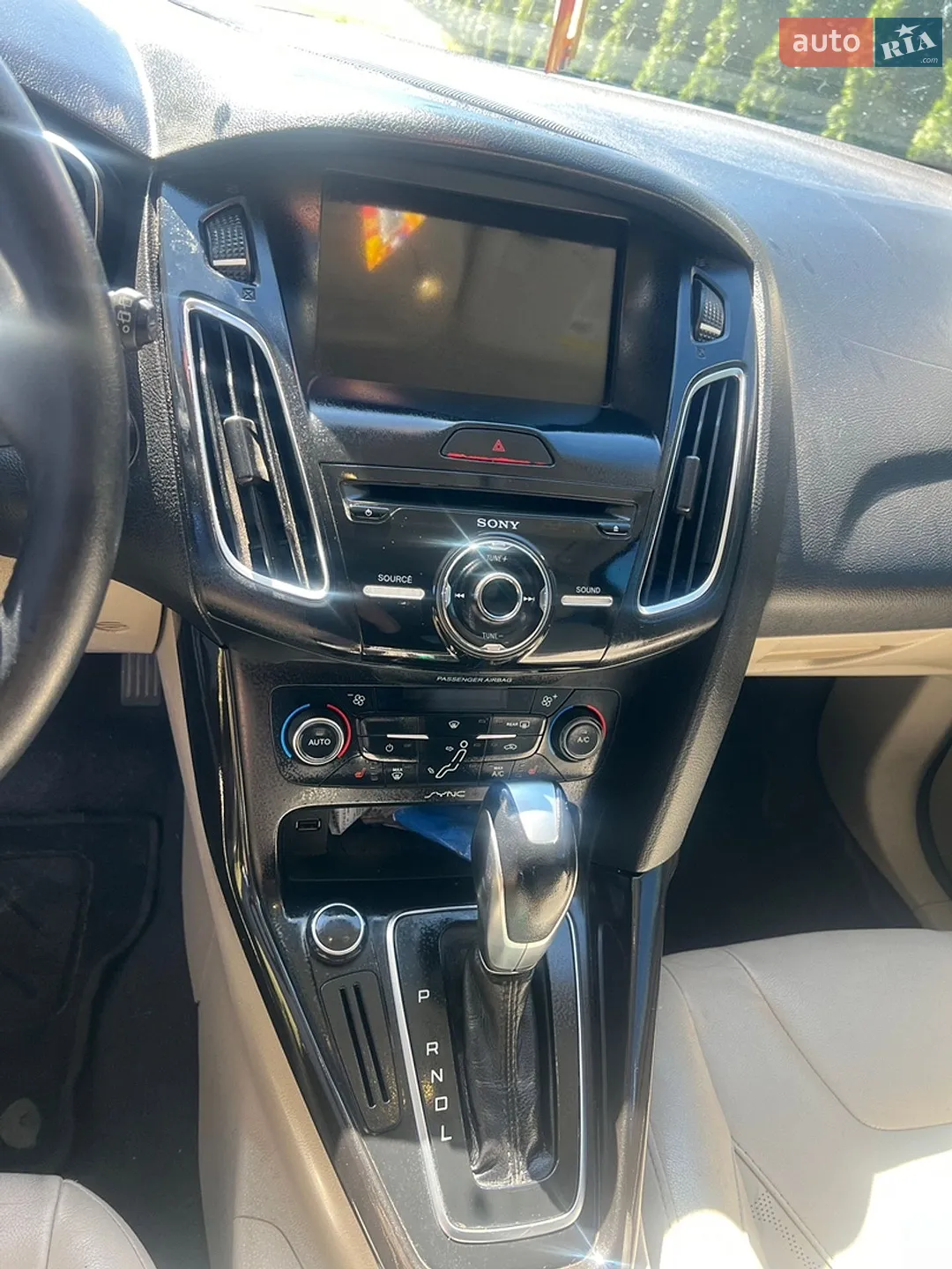 2016 Ford Focus - мініатюра 2
