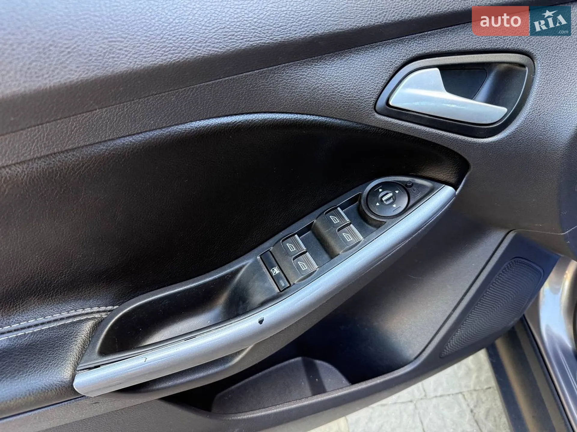 2013 Ford Focus - мініатюра 29