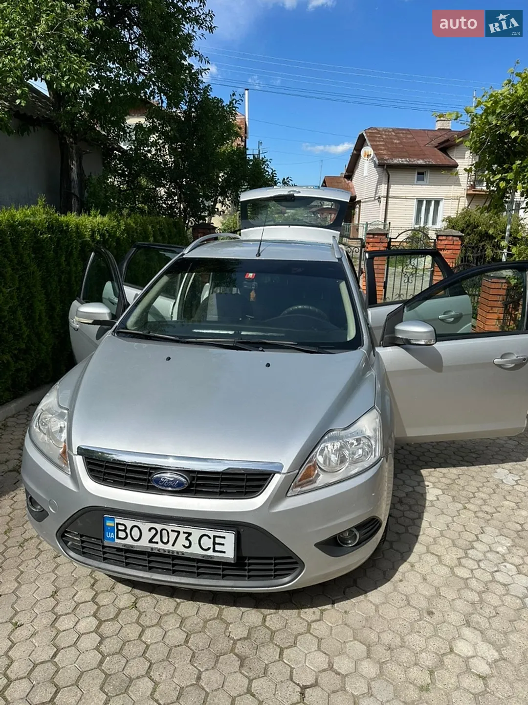 2010 Ford Focus - мініатюра 9