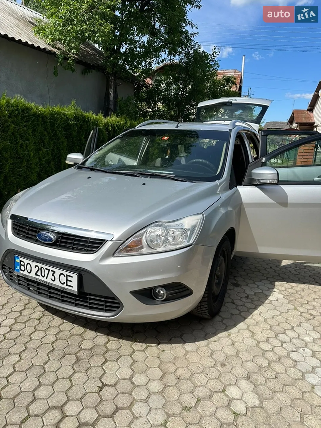 2010 Ford Focus - мініатюра 10