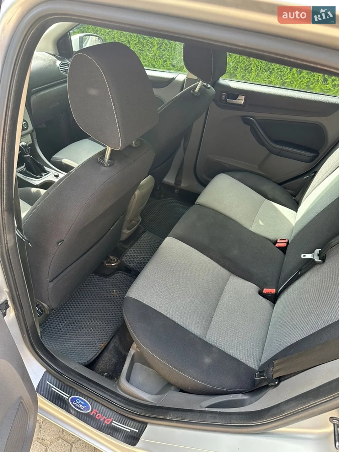 2010 Ford Focus - мініатюра 15