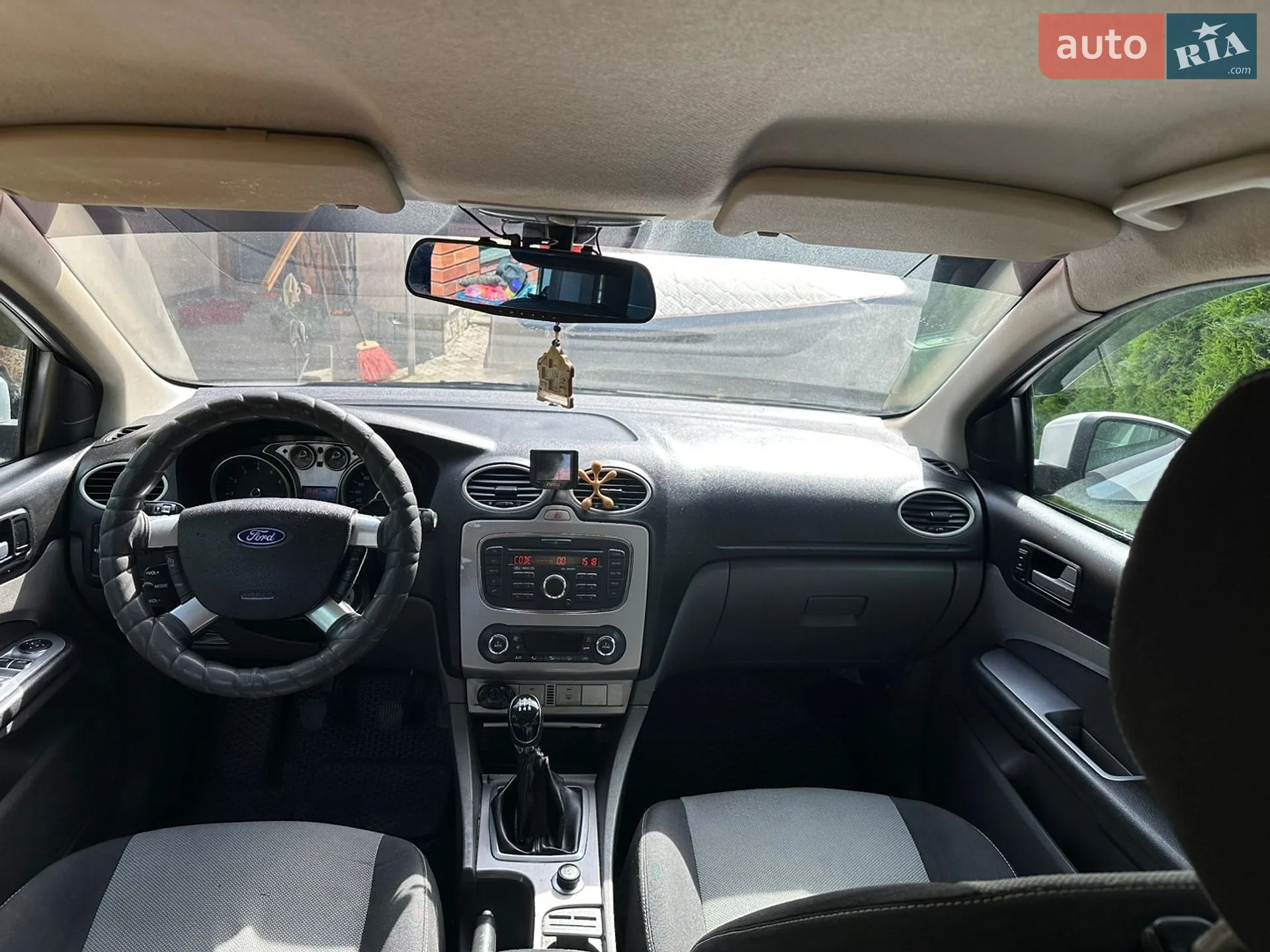 2010 Ford Focus - мініатюра 14