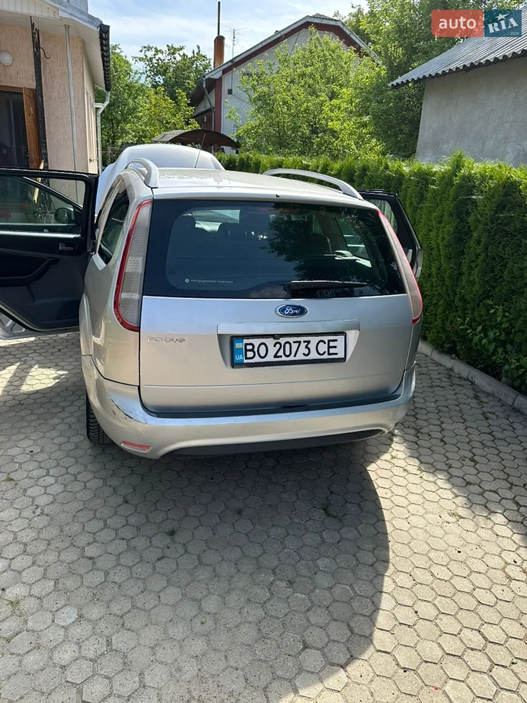 2010 Ford Focus - мініатюра 6