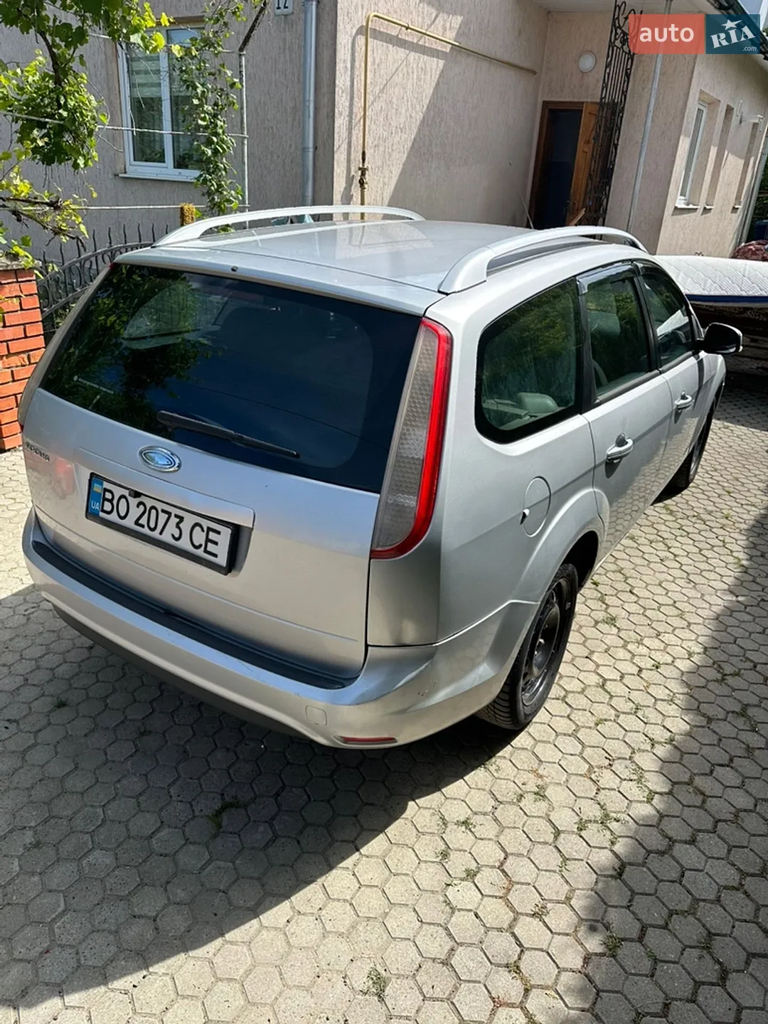 2010 Ford Focus - мініатюра 5