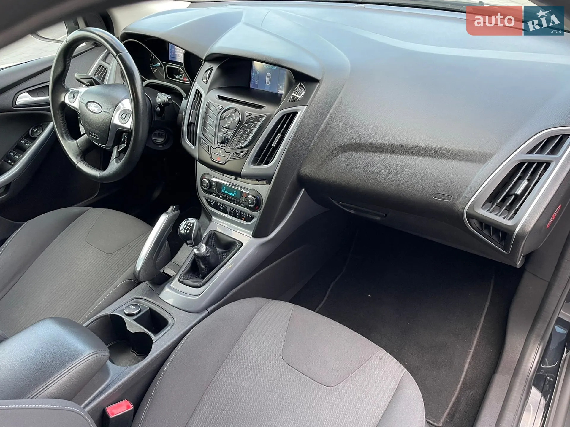 2011 Ford Focus - мініатюра 21