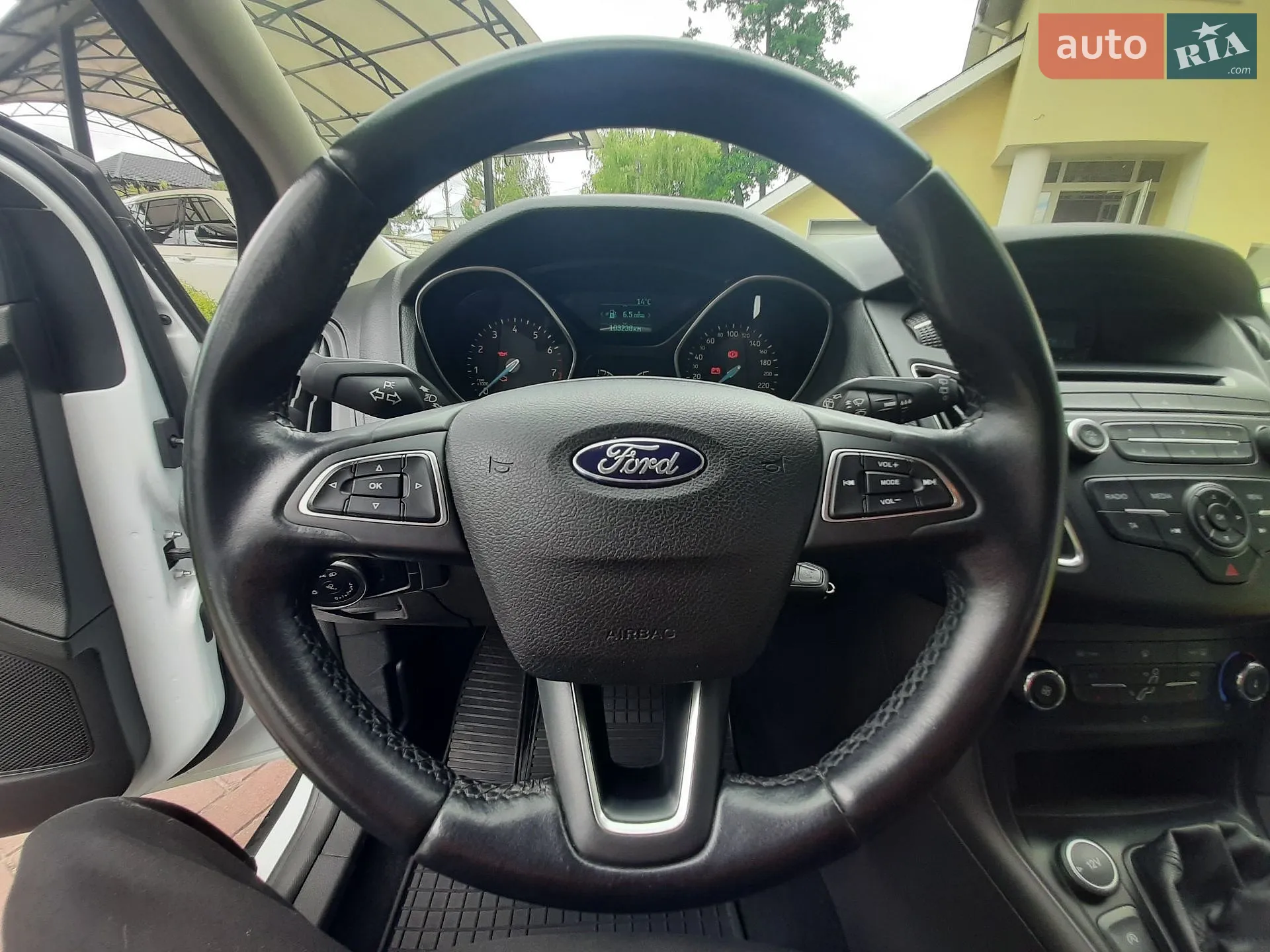 2015 Ford Focus - мініатюра 27