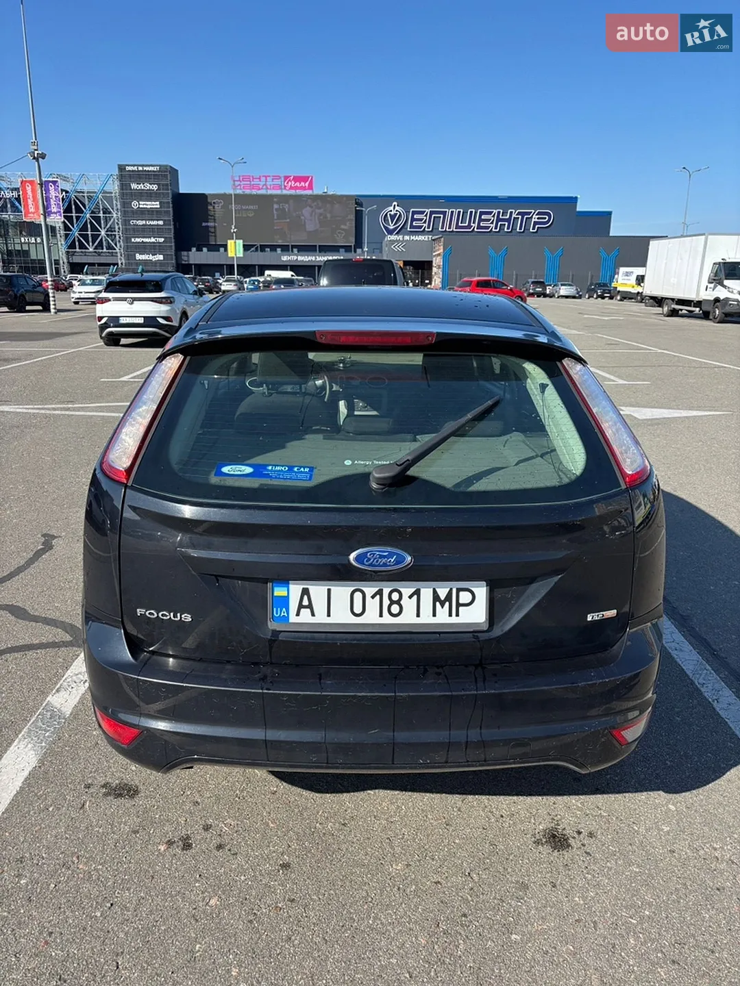 2010 Ford Focus - мініатюра 8