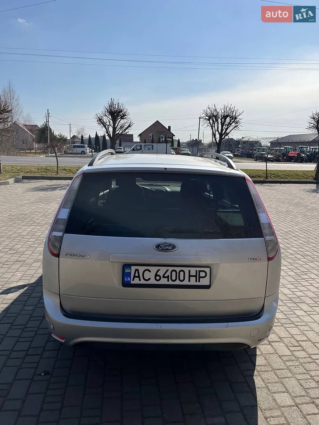 2010 Ford Focus - мініатюра 3